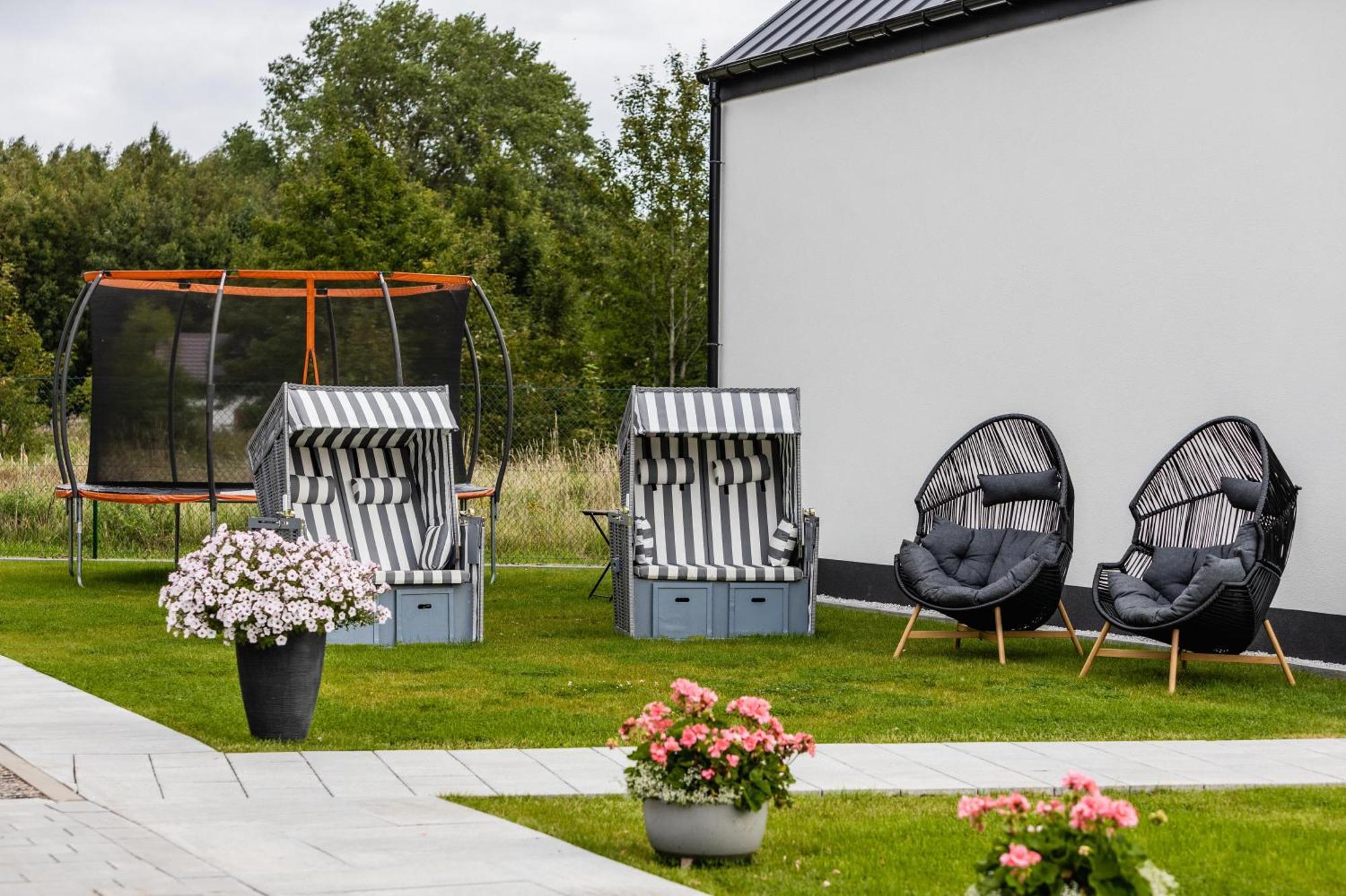 Ferienhaeuser Natureck - Zakatek Natury Rewal Luaran gambar